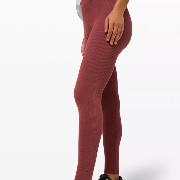 Lululemon Keep The Heat Winterized Thermal Tights - Picture 4 of 4